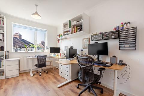 242a Blackfen Road, Sidcup, DA15 8PW