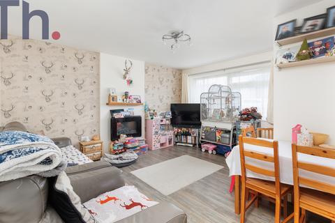 undefined, Newport PO30