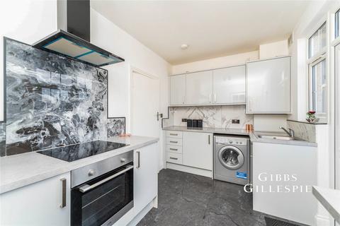 3 bedroom flat to rent, Northfield Avenue, London, W5