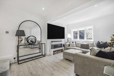 16 Battlefields Road, Wrotham, Sevenoaks, TN15 7BY