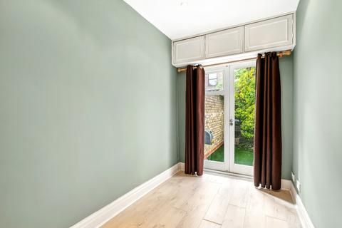 Flat 1, 2 Radipole Road, London, SW6 5DL