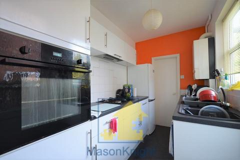3 bedroom terraced house to rent, Milner Road, Selly Oak, Birmingham B29
