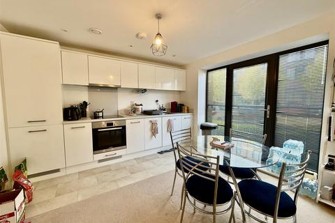 2 bedroom apartment for sale, Fire Fly Avenue, Swindon