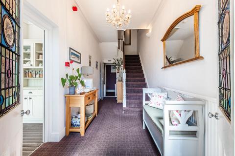 7 bedroom semi-detached house for sale, Hunstanton
