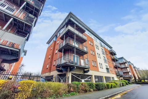 1 bedroom flat for sale, Egerton House, Salford, Greater Manchester, M5