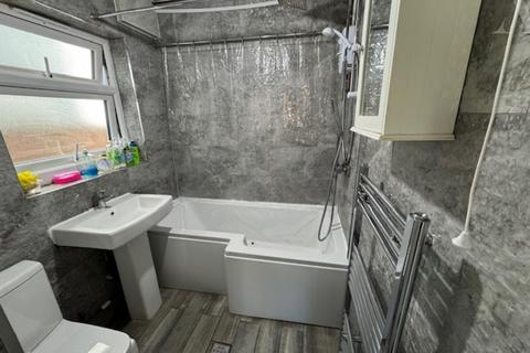 3 bedroom semi-detached house for sale, Birmingham B8