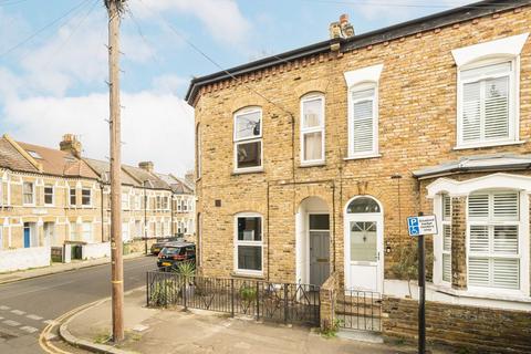 2 bedroom maisonette for sale, Hargwyne Street, London SW9