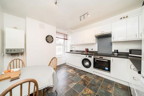 undefined, Hargwyne Street, London SW9