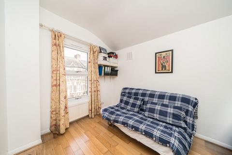 undefined, Hargwyne Street, London SW9