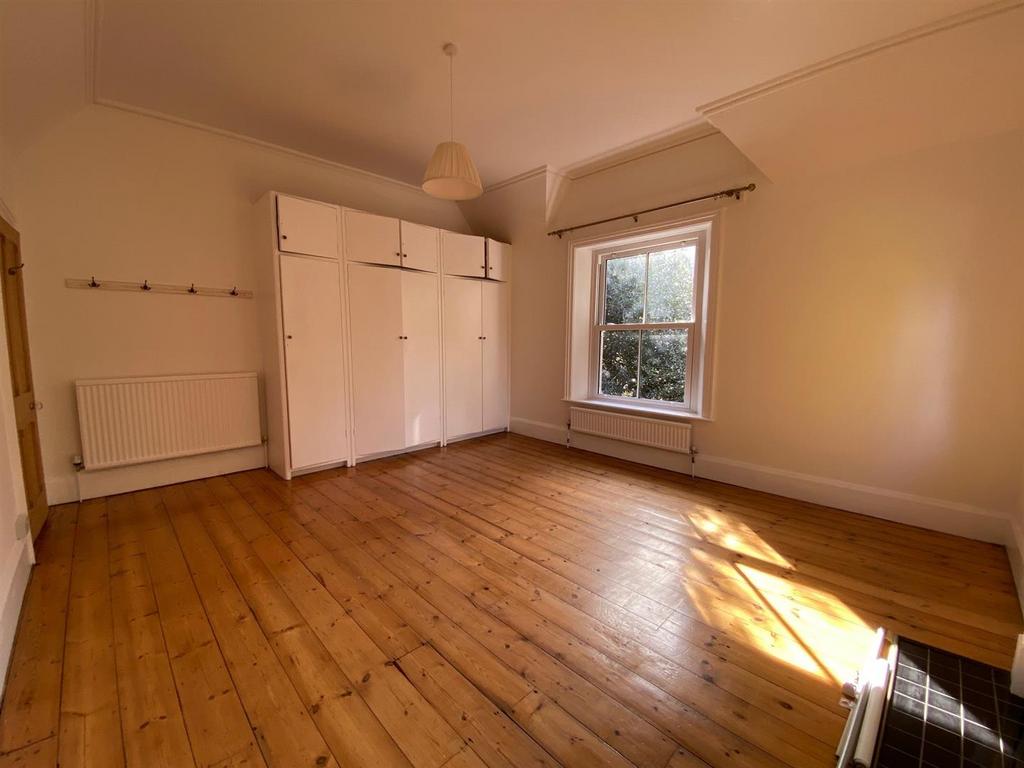 Bedroom One.jpg