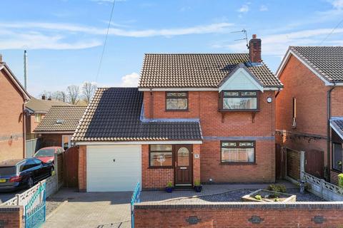 Whittle Street, St. Helens, WA10