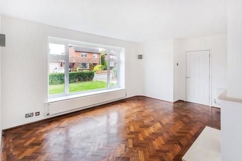 15 Burnet Avenue, Guildford, GU1 1YD