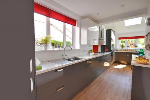 4 bedroom detached house for sale, Park Road, Radcliffe On Trent
