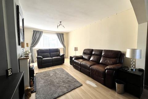 174 Mount Road, Manchester, M18 7QS