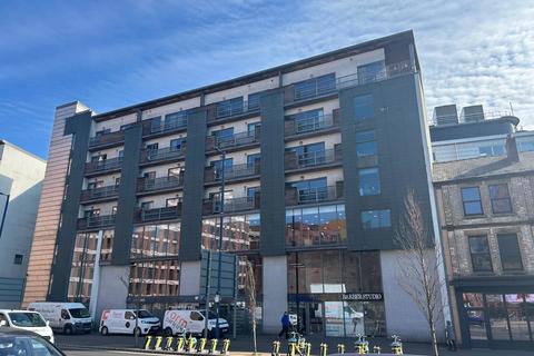 3 bedroom flat for sale, Express Networks,  Oldham Road, M4