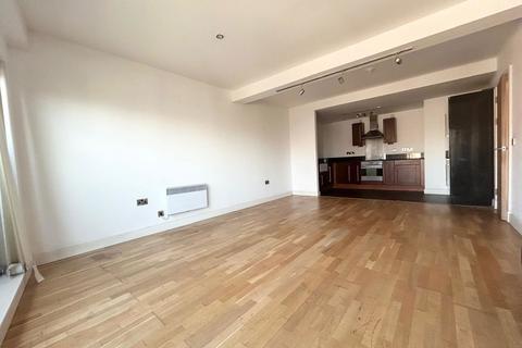 3 bedroom flat for sale, Express Networks,  Oldham Road, M4