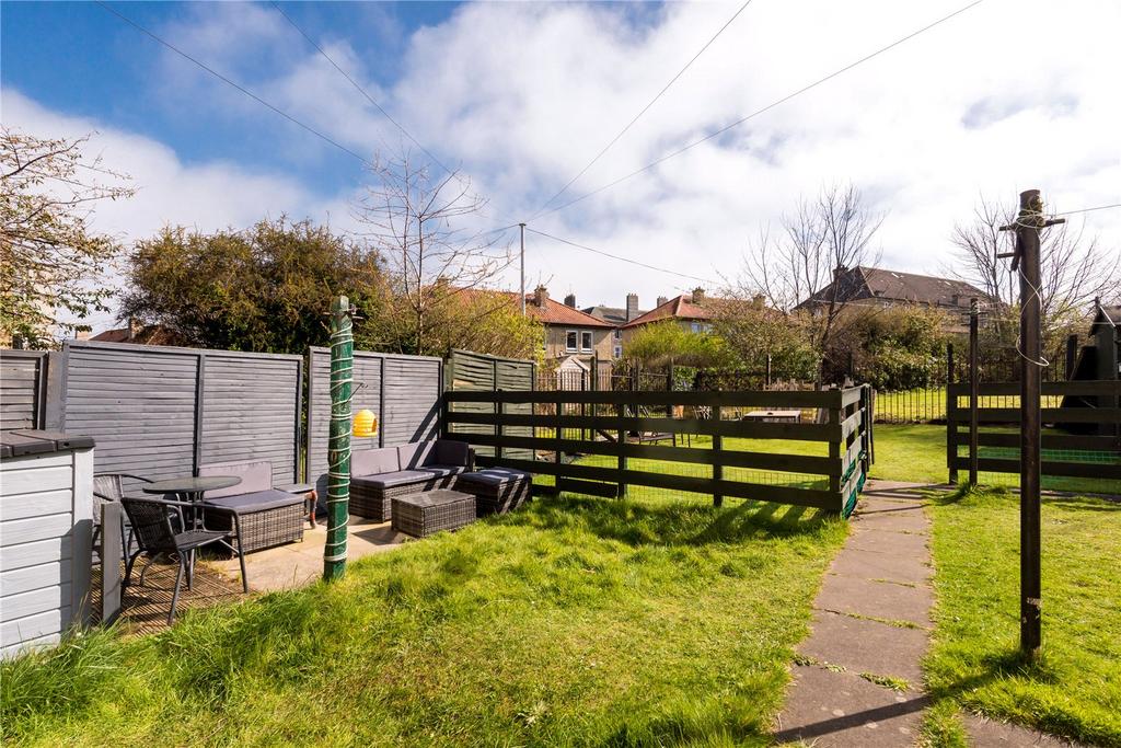 Lochend Drive 16