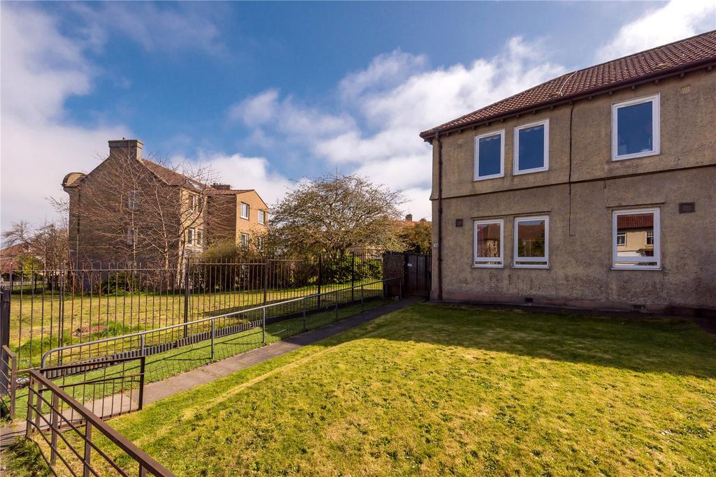 Lochend Drive 01