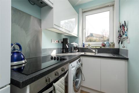 34 Lochend Drive, Edinburgh, EH7 6DJ