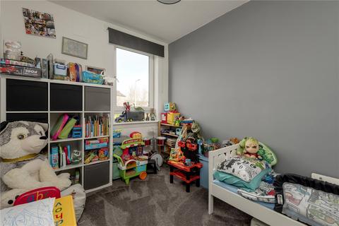 34 Lochend Drive, Edinburgh, EH7 6DJ