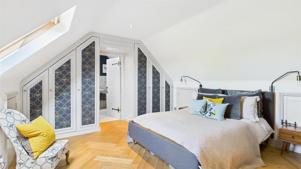 CAM03457 G0-PR0017-STILL012.jpg