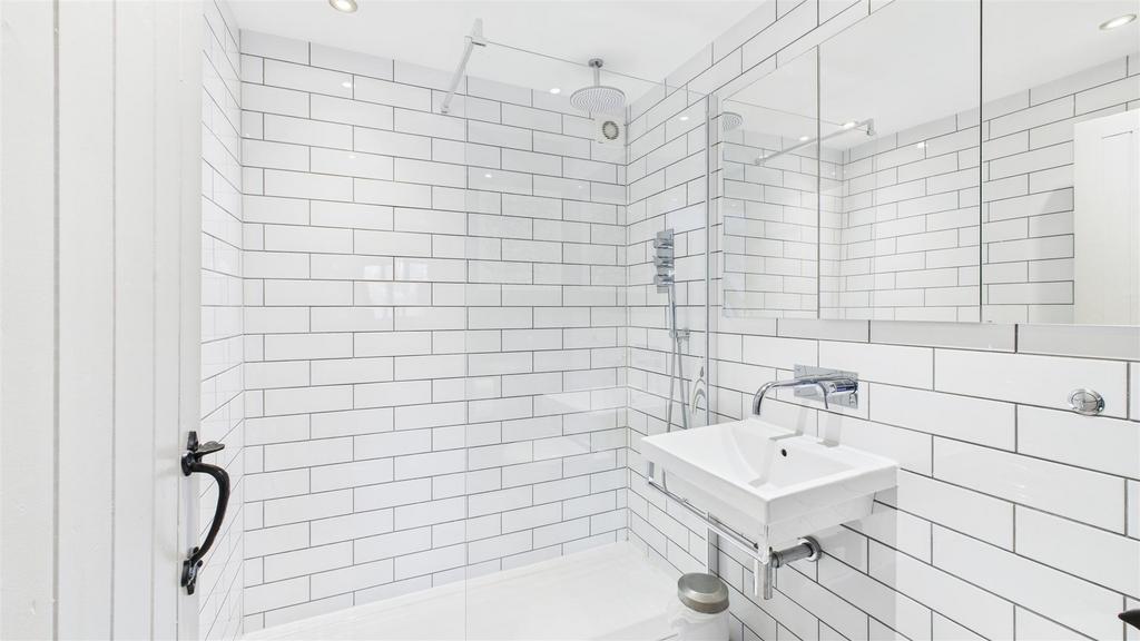 CAM03457 G0-PR0017-STILL049.jpg