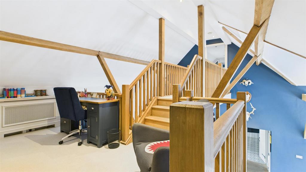 CAM03457 G0-PR0017-STILL001.jpg