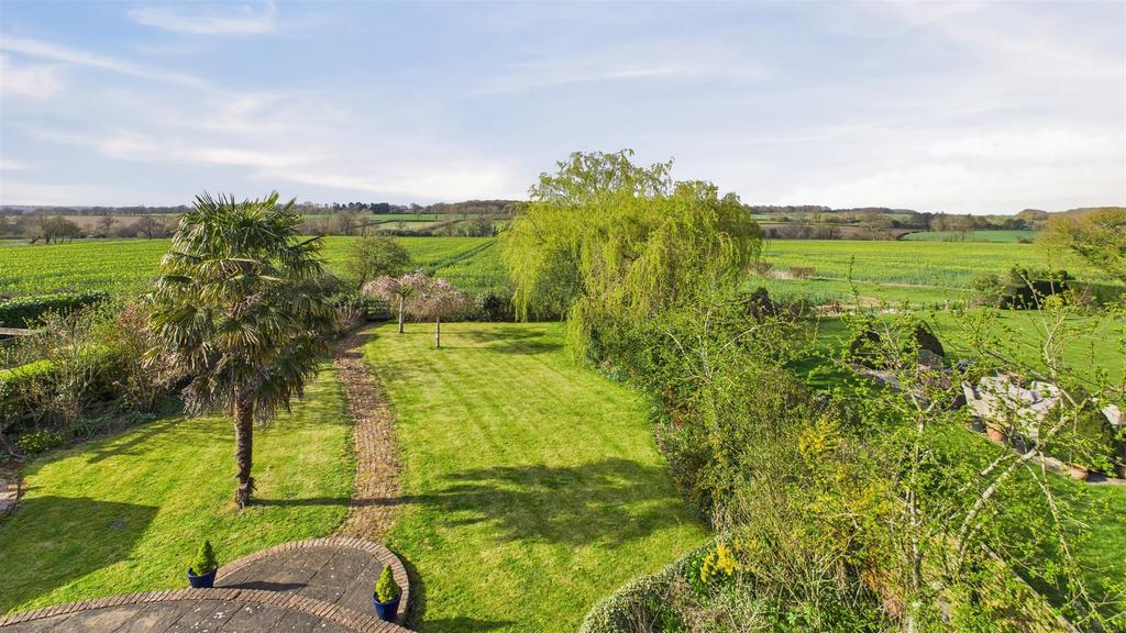 CAM03457 G0-PR0017-STILL017.jpg