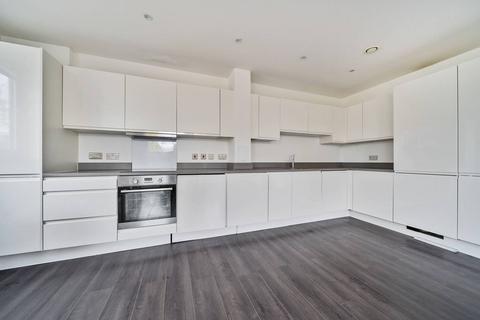 3 bedroom flat to rent, Batavia Road, New Cross, London, SE14