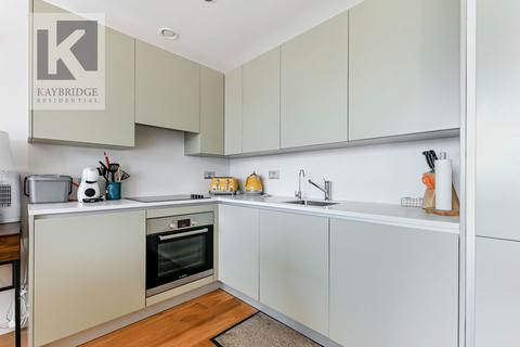 1 bedroom apartment for sale, East Street, Epsom, KT17