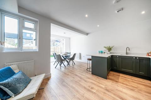 22 Croft Road, London, SW19 2NF