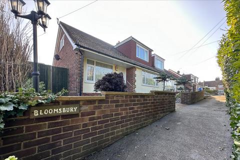 3 bedroom semi-detached bungalow for sale, Back Street, Ringwould, CT14