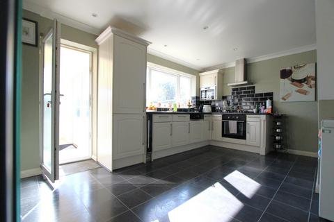 3 bedroom semi-detached bungalow for sale, Back Street, Ringwould, CT14