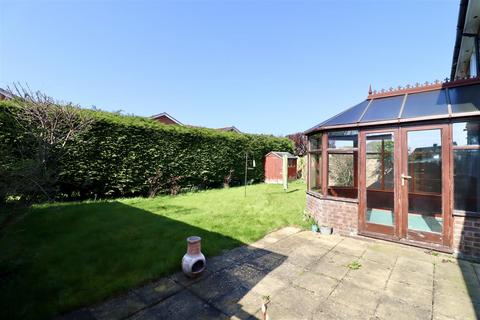 11 Chestnut Drive, Holme On Spalding Moor, York, YO43 4HW