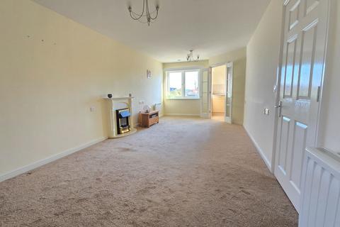 2 bedroom retirement property for sale, Western Avenue, Newbury RG14