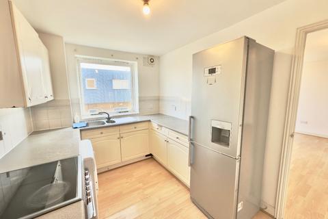2 bedroom flat to rent, Fishguard Way, London, E16 2RG