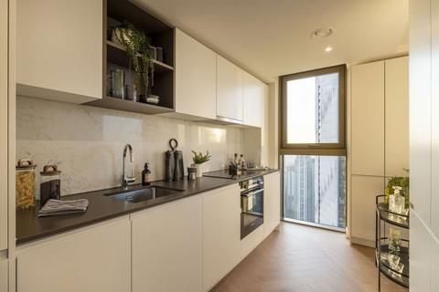 3 bedroom flat for sale, Marsh Wall, Tower Hamlets E14