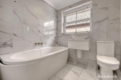 Mills Haven Stanley Road, Bulphan, Upminster, RM14 3RX