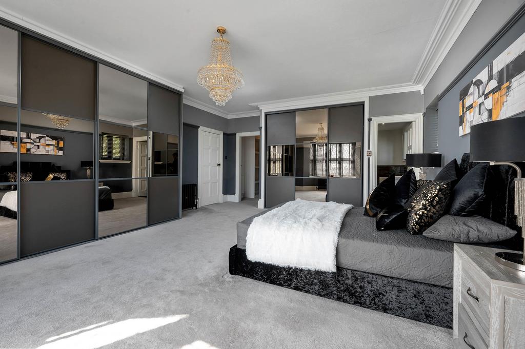 Principal Bedroom