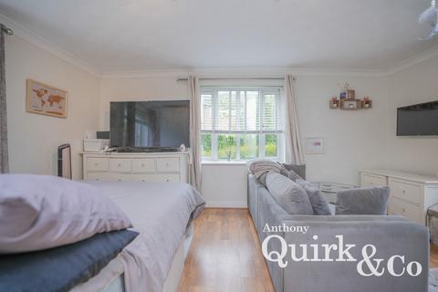 Flat 29, Vincent Lodge Benbow Drive, South Woodham Ferrers, Chelmsford, CM3 5WF