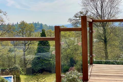 5 bedroom detached house for sale, Farnham Lane, Haslemere