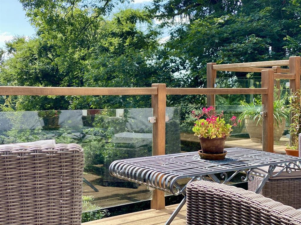Deck Seating