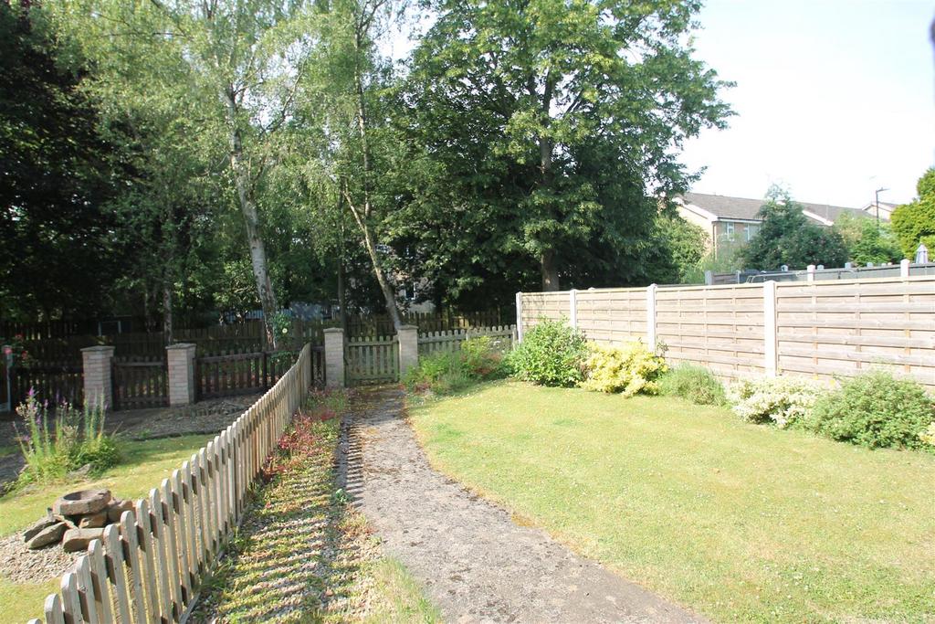 Front garden.JPG
