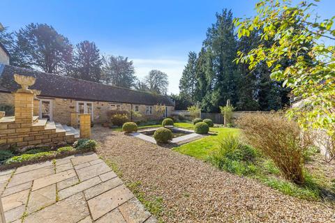 5 bedroom village house for sale, Mill Lane, Kettering NN14