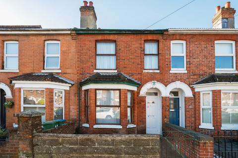 42 Ampthill Road, Southampton, SO15 8LL