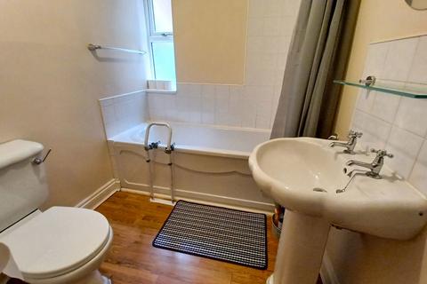 2 bedroom detached bungalow for sale, Old Mill Road, TQ2 6HT