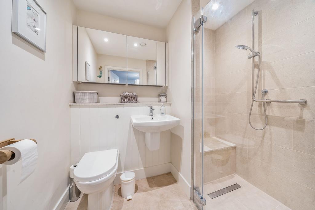 Ensuite