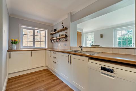 20 Meadowside Road, Pangbourne, Reading, RG8 7NQ