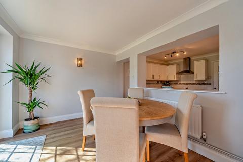 20 Meadowside Road, Pangbourne, Reading, RG8 7NQ