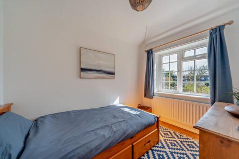 20 Meadowside Road, Pangbourne, Reading, RG8 7NQ